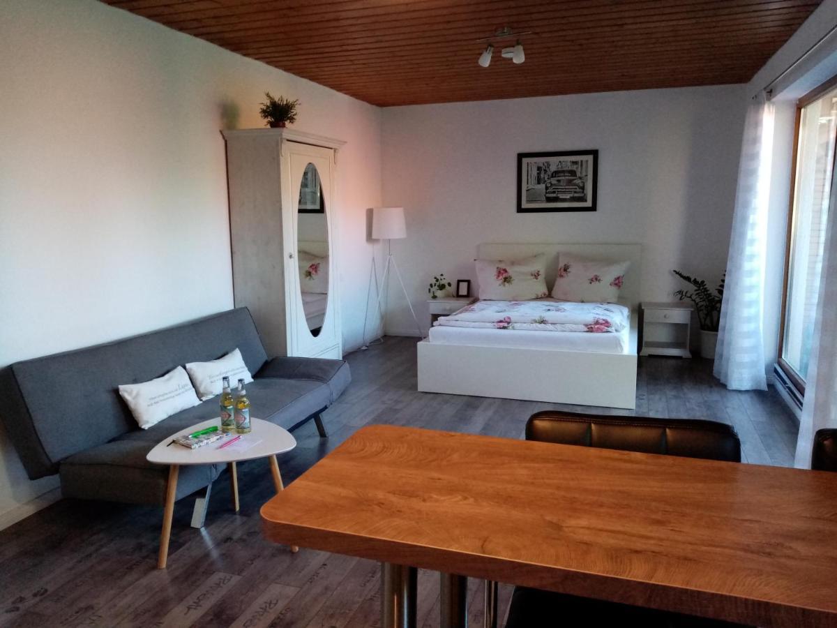 Schoene Einzimmer Wohnung Zwischen Bodensee Und Allgaeu Neukirch  Exteriör bild