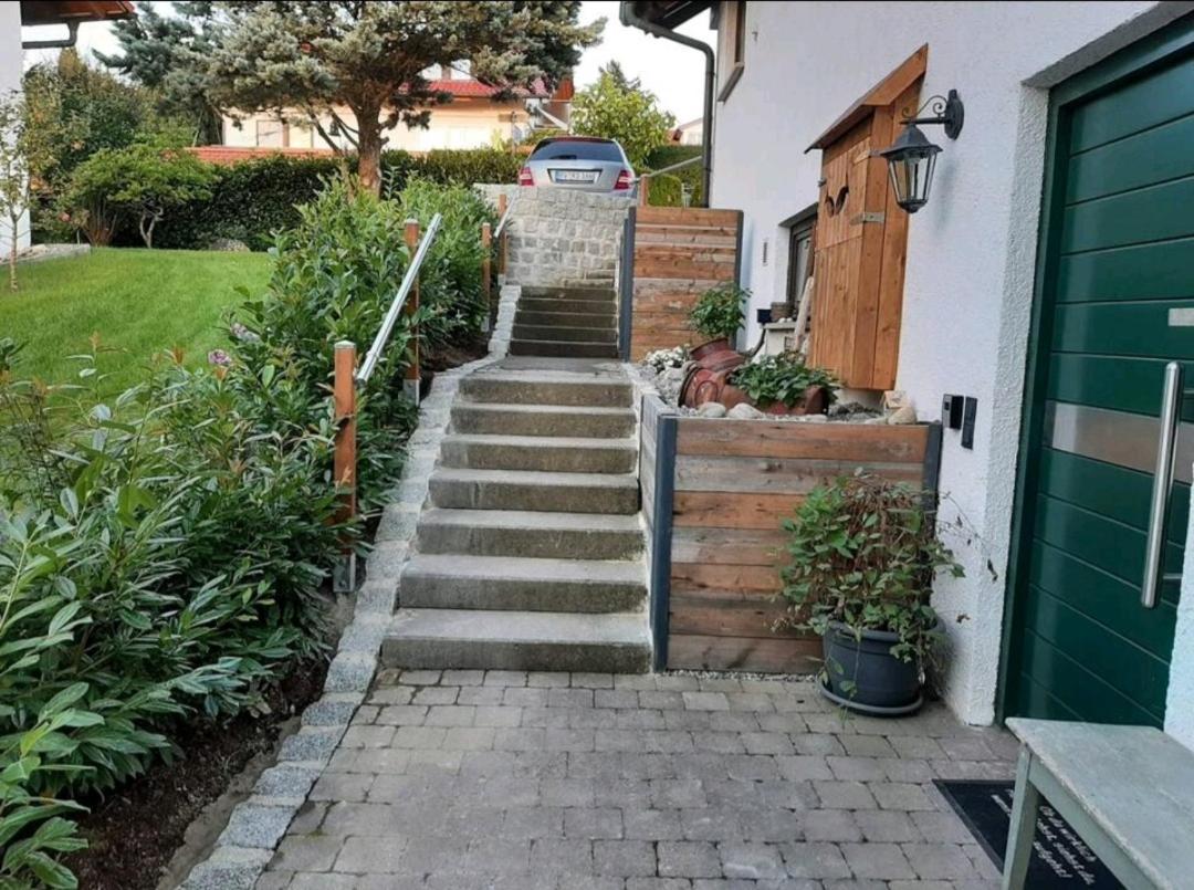 Schoene Einzimmer Wohnung Zwischen Bodensee Und Allgaeu Neukirch  Exteriör bild